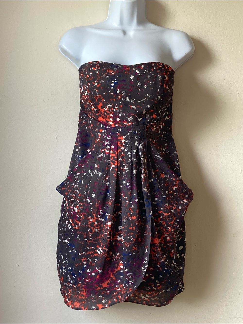 BCBGeneration Strapless Mini Dress Multicolor Charcoal Grey Wrap Pleated Sz 4